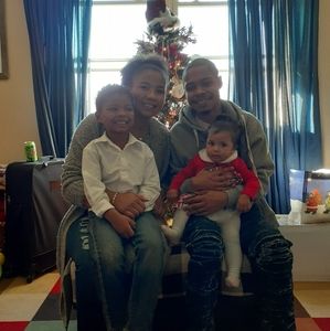 Meet your Posher, Gregory